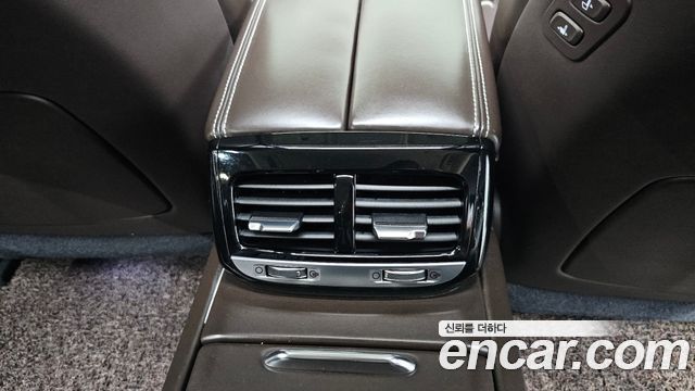 Genesis EQ900 2018 — photo 31
