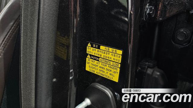 Genesis EQ900 2018 — photo 37