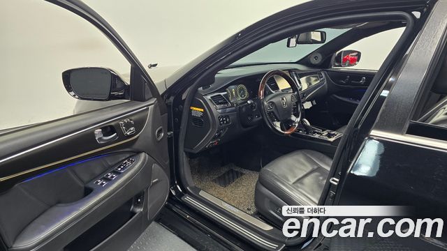 Hyundai Equus 2013 — photo 11