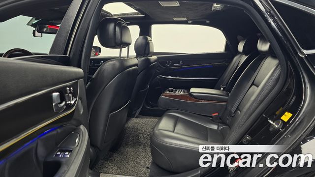 Hyundai Equus 2013 — photo 12