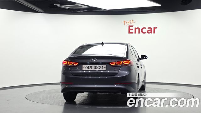 Hyundai AVANTE 2016 — photo 4