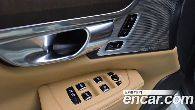 Volvo S90 2021 — photo 13