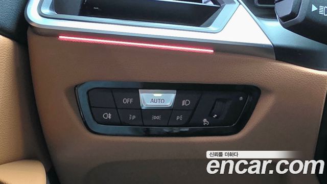 BMW 3-Series 2024 — photo 28