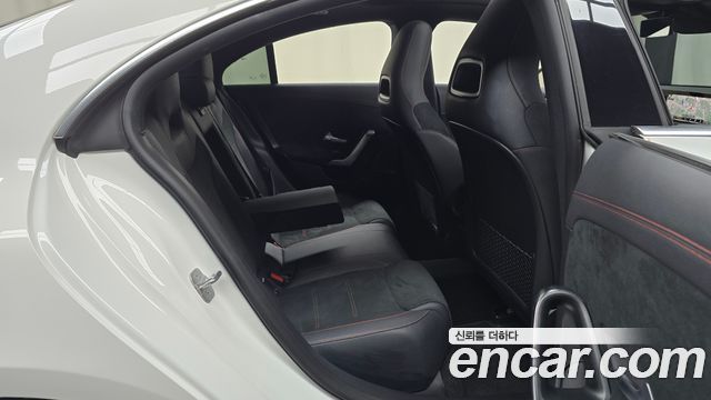Mercedes-Benz CLA-Class 2023 — photo 17