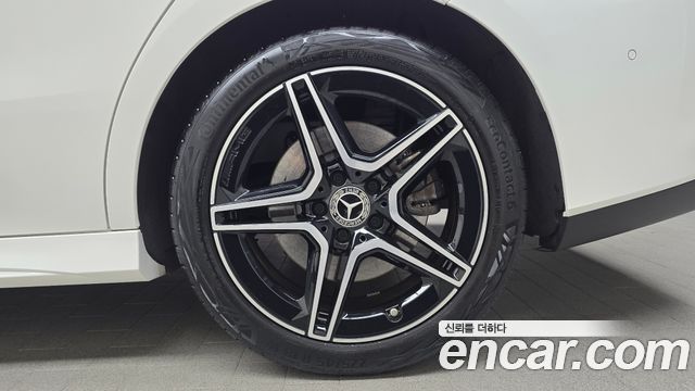 Mercedes-Benz CLA-Class 2023 — photo 7