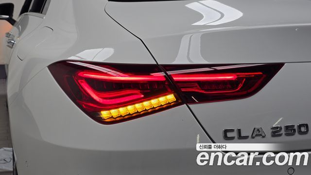 Mercedes-Benz CLA-Class 2023 — photo 9