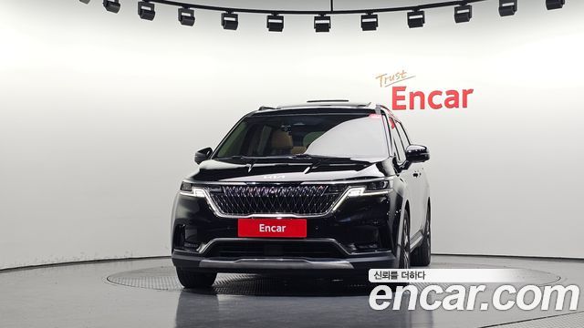 Kia Canival 2022 — photo 3