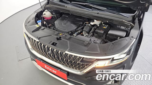 Kia Canival 2022 — photo 6