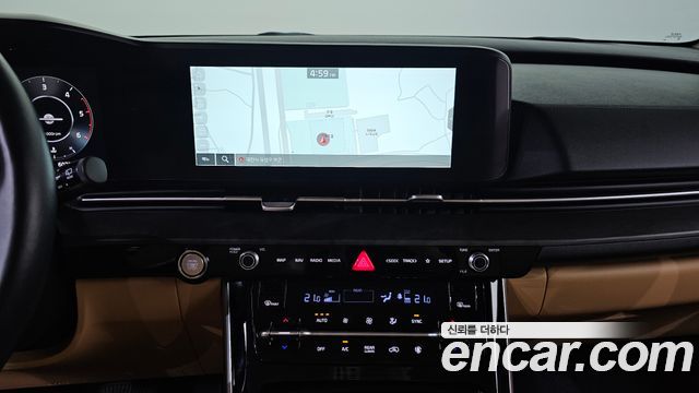 Kia Canival 2022 — photo 20