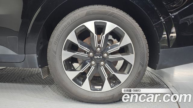 Kia Canival 2022 — photo 7