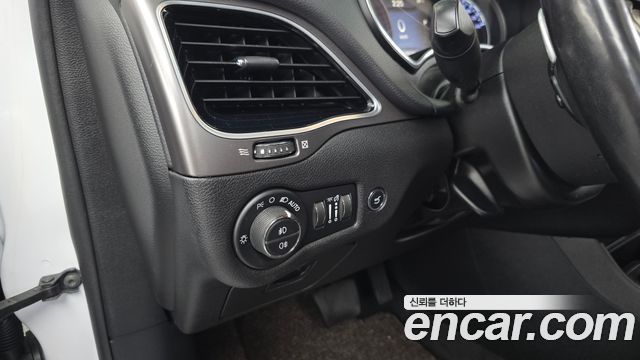 Jeep Cherokee 2020 — photo 17