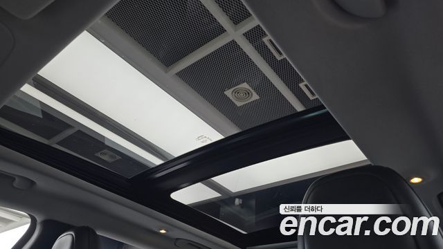 Jeep Cherokee 2020 — photo 18