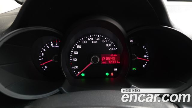 Kia morning 2013 — photo 11