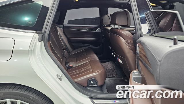 BMW Gran Turismo 2020 — photo 12