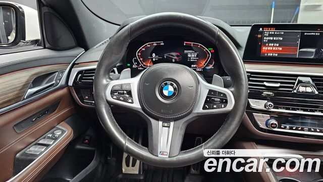 BMW Gran Turismo 2020 — photo 13