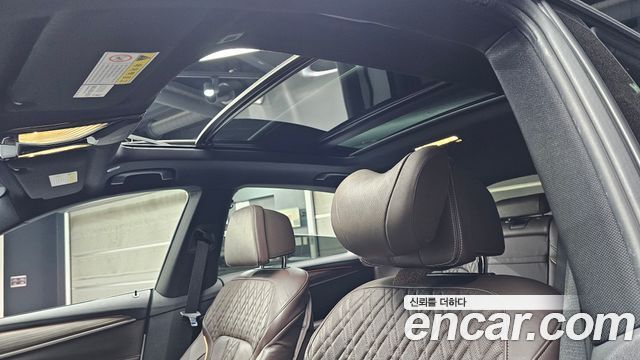 BMW Gran Turismo 2020 — photo 19