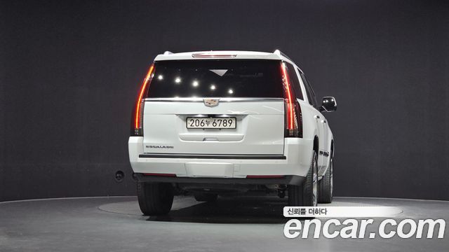 Cadillac Escalade 2020 — photo 4