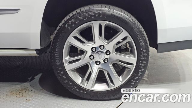 Cadillac Escalade 2020 — photo 7