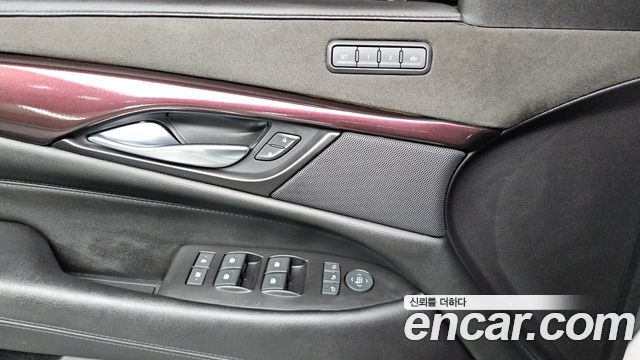 Cadillac Escalade 2020 — photo 30