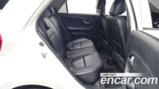 Kia morning 2012 — photo 17
