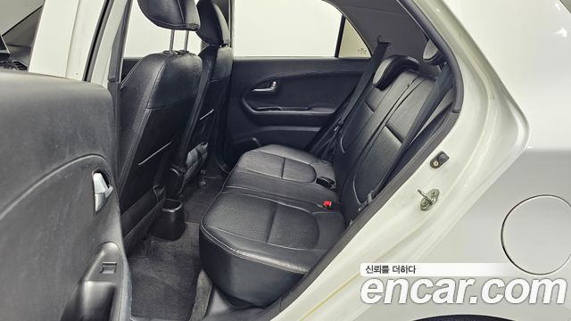 Kia morning 2012 — photo 23