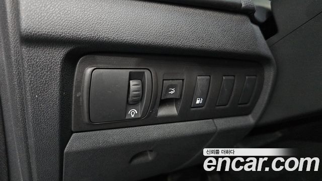 Renault Korea SM3 2010 — photo 17