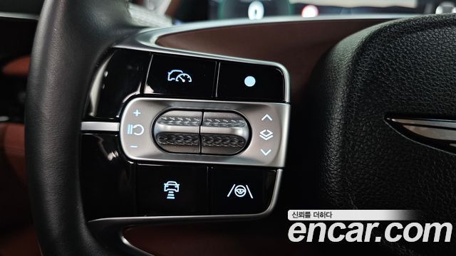 Genesis G90 2022 — photo 25