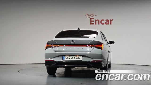 Hyundai AVANTE 2023 — photo 4