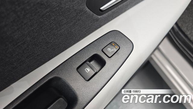 Hyundai AVANTE 2023 — photo 25