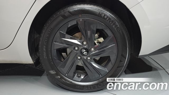 Hyundai AVANTE 2023 — photo 7