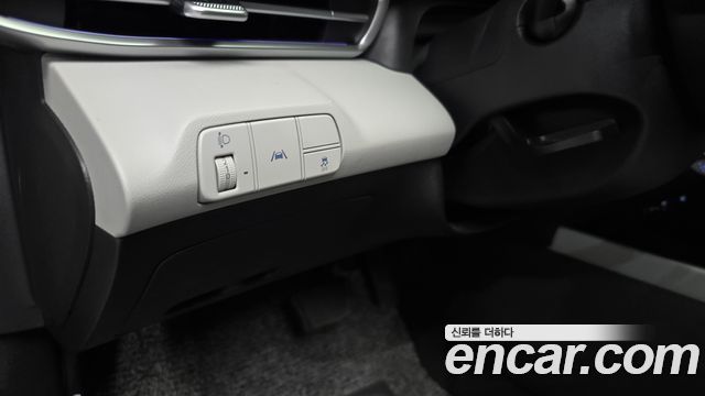 Hyundai AVANTE 2023 — photo 27