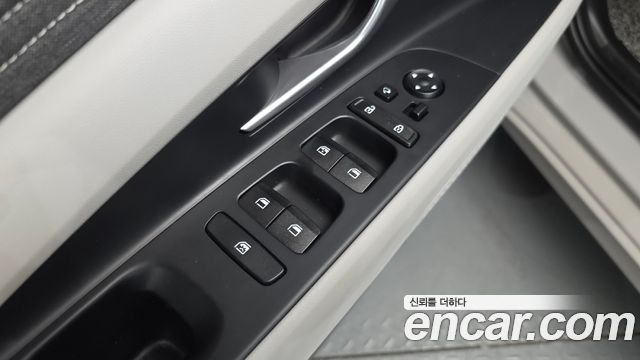 Hyundai AVANTE 2023 — photo 28