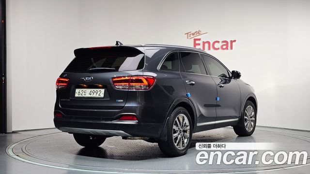 Kia Sorento 2015 — photo 2