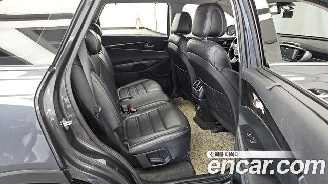Kia Sorento 2015 — photo 12