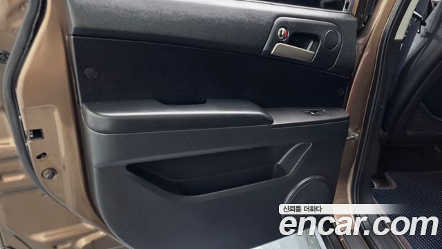KG Mobility KORANDO 2014 — photo 15