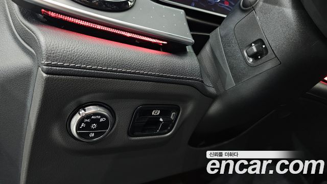Mercedes-Benz EQE 2024 — photo 26