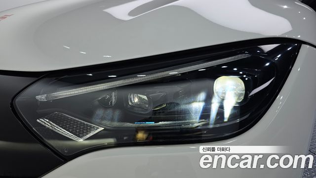 Mercedes-Benz EQE 2024 — photo 8