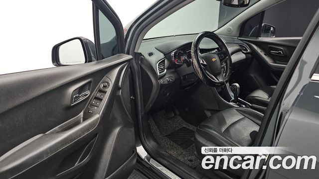 Chevrolet Korea Trax 2018 — photo 17