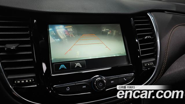 Chevrolet Korea Trax 2018 — photo 21