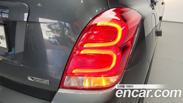 Chevrolet Korea Trax 2018 — photo 9