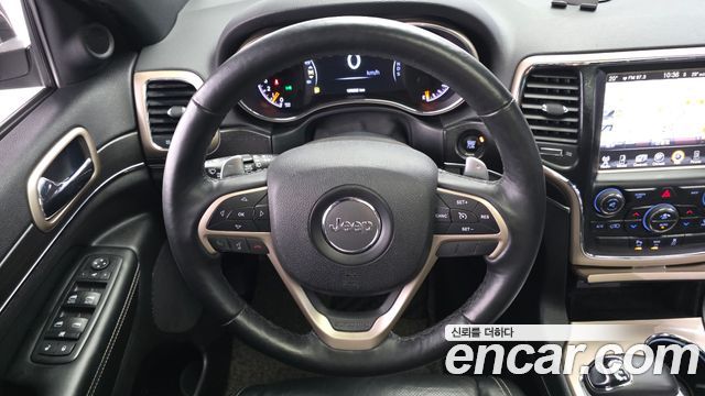 Jeep Cherokee 2015 — photo 14