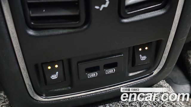 Jeep Cherokee 2015 — photo 18