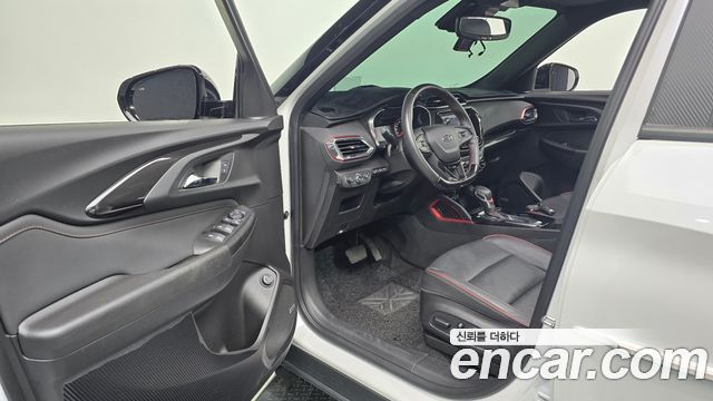 Chevrolet Korea Trailblazer 2021 — photo 10