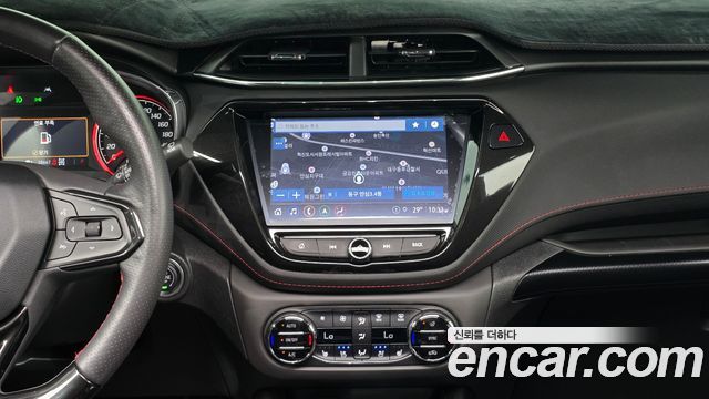 Chevrolet Korea Trailblazer 2021 — photo 17
