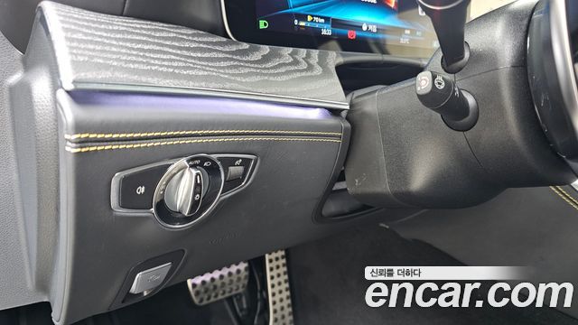 Mercedes-Benz AMG GT 2024 — photo 25