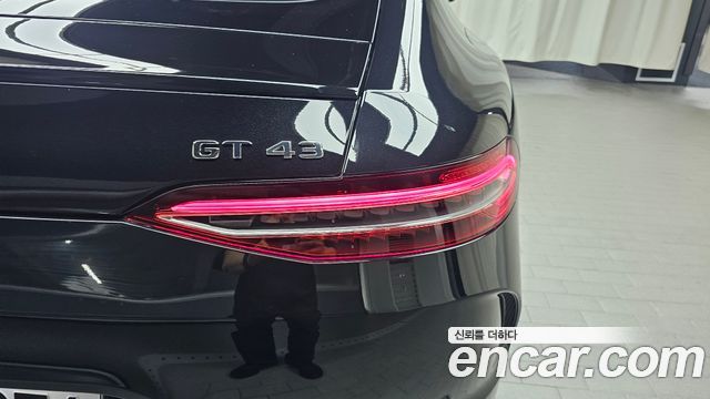Mercedes-Benz AMG GT 2024 — photo 9