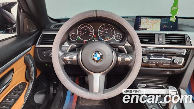 BMW 4-Series 2018 — photo 18
