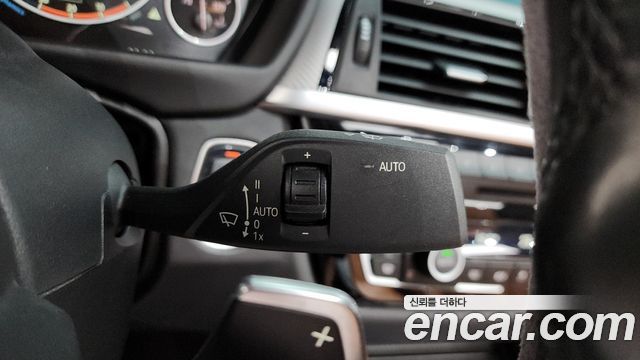 BMW 4-Series 2018 — photo 22