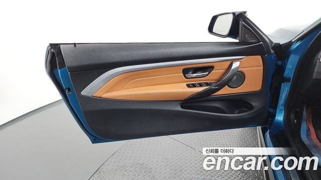 BMW 4-Series 2018 — photo 14
