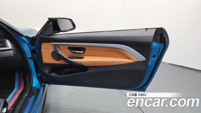 BMW 4-Series 2018 — photo 15